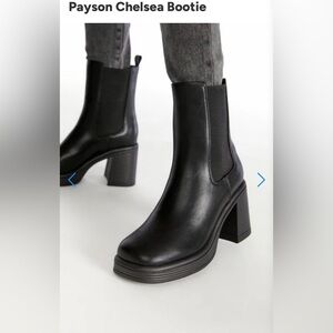 Shoe Dazzle -Payson Chelsea Bootie